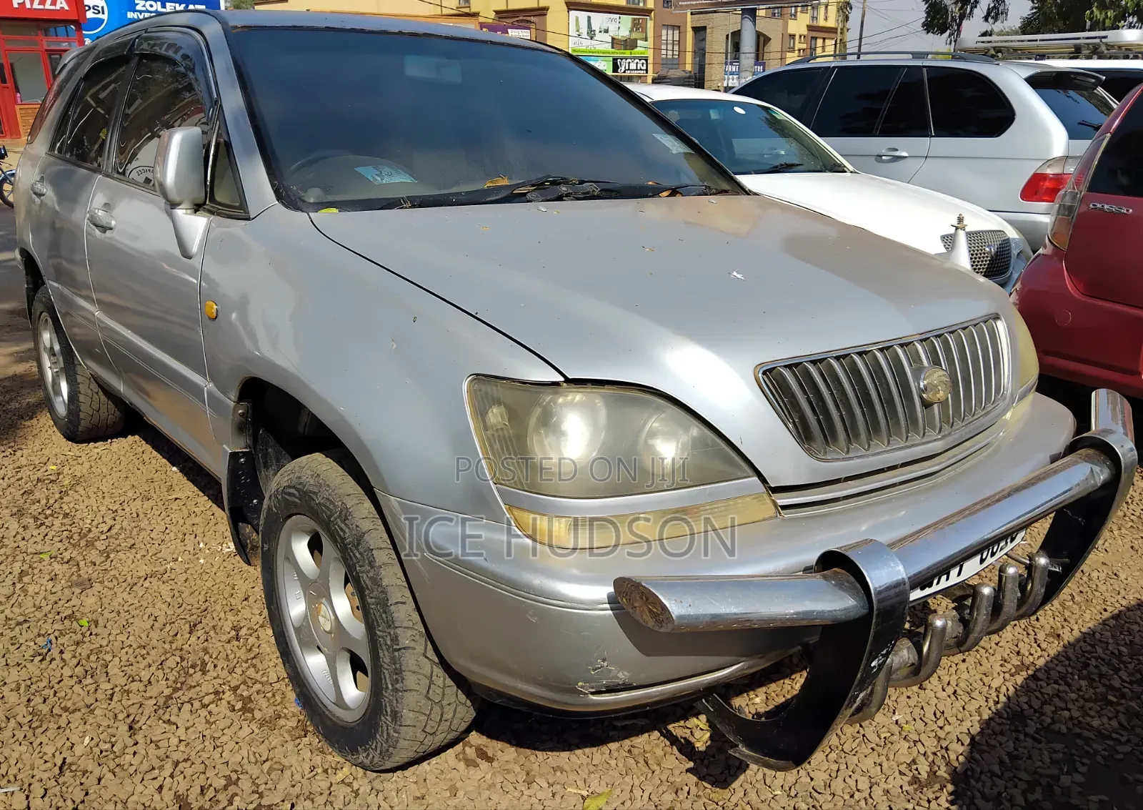 Toyota Harrier 2000 Silver