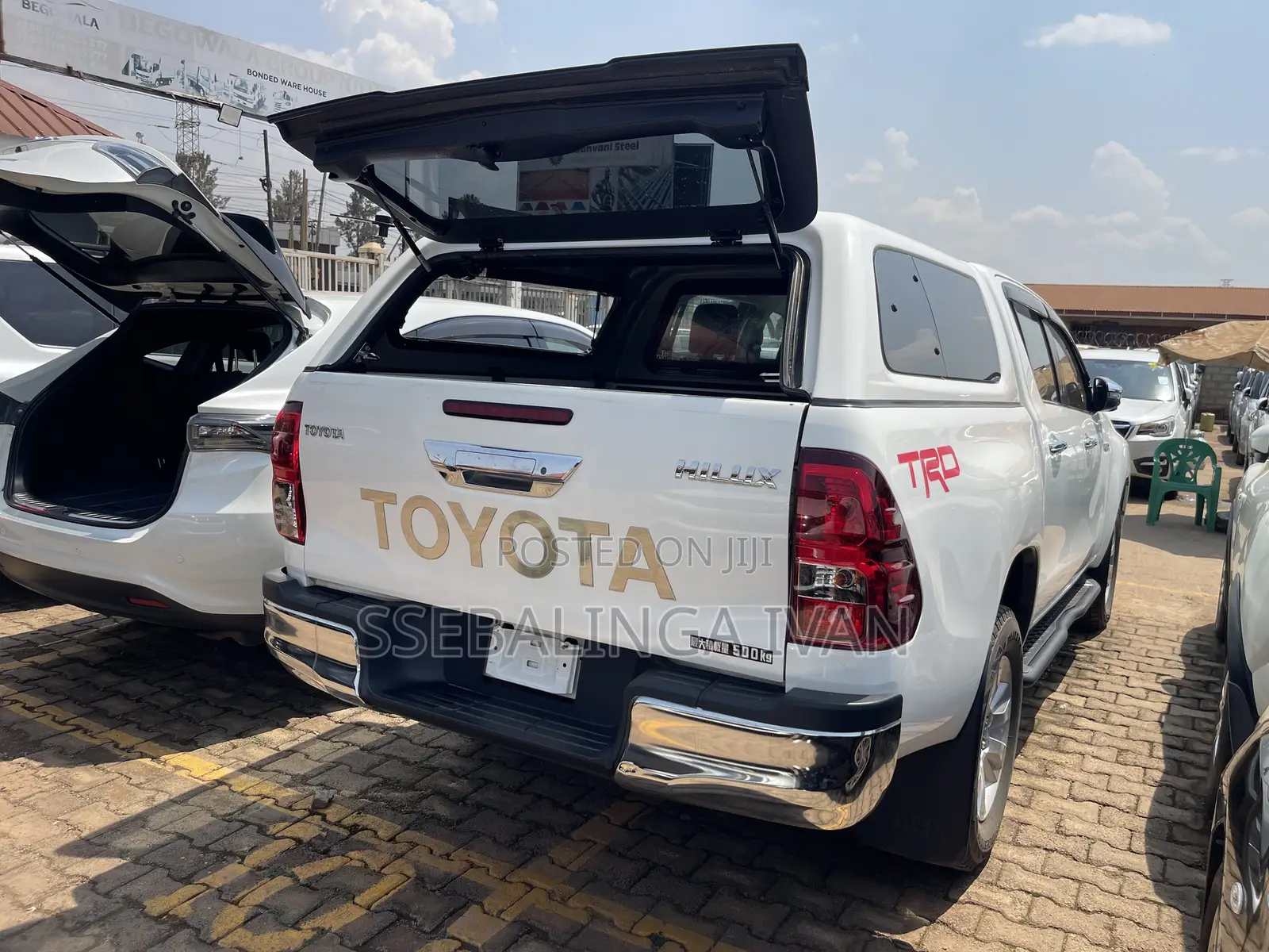 Toyota Hilux 2018 White