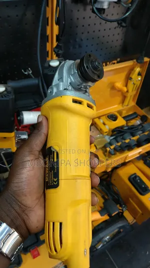 DEWALT 720w 125mm Angle Grinder Tool Paddle Switch, Black