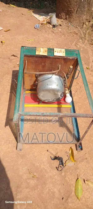 Pop Corn Machine