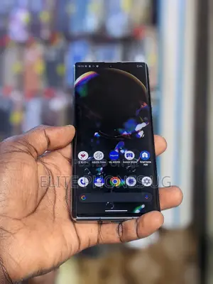 Sharp Aquos R6 128 GB Black