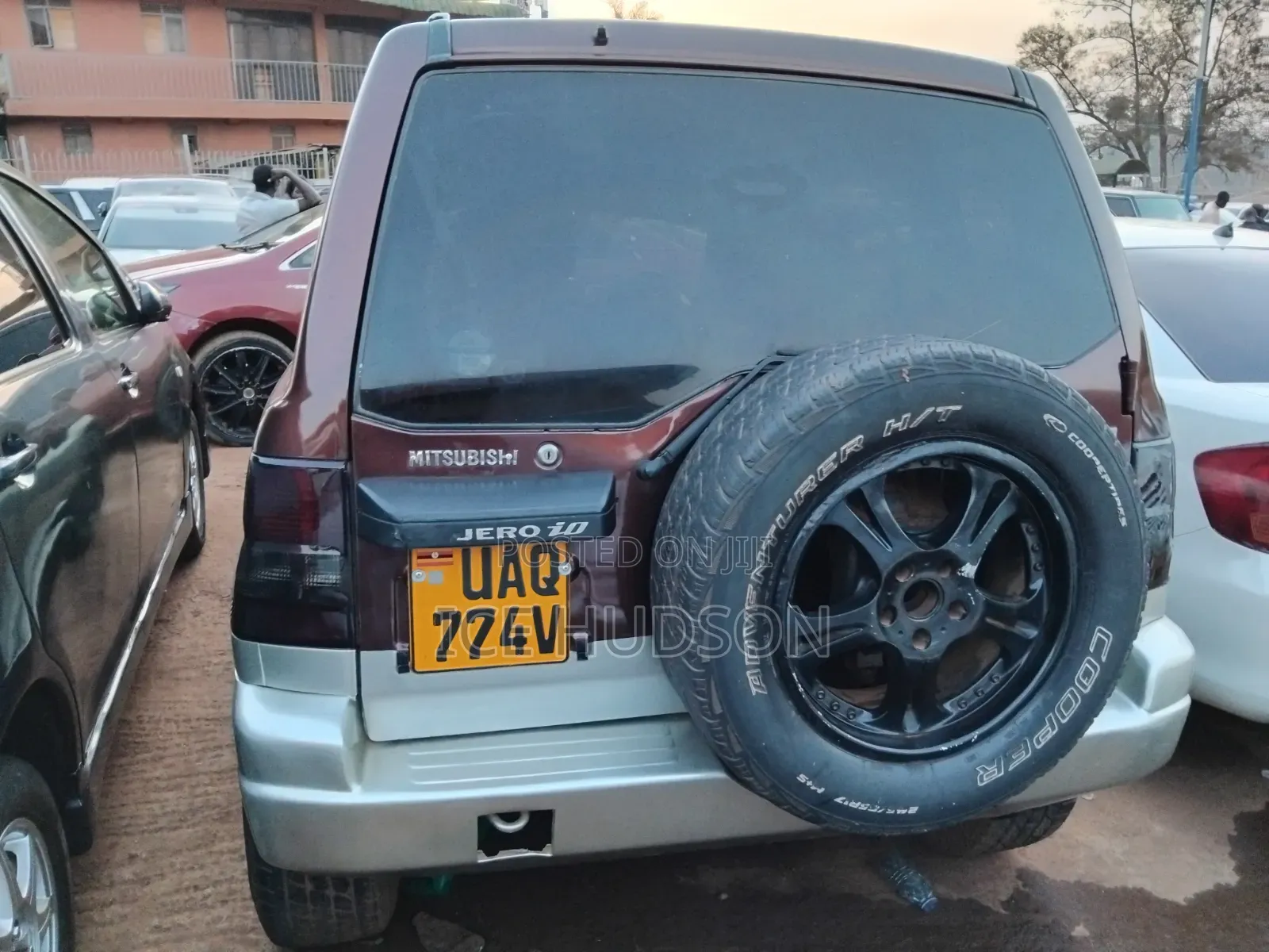 Mitsubishi Pajero IO 2002