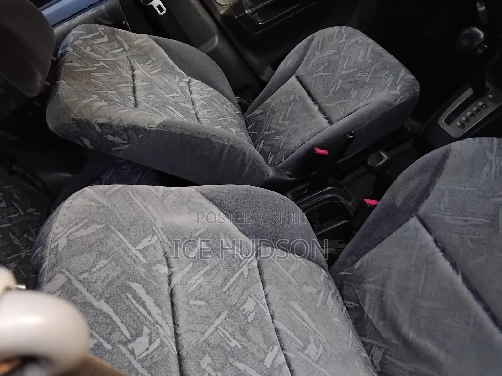 Mitsubishi Pajero IO 2002