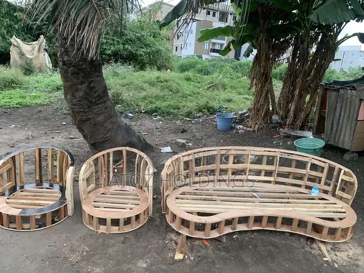 Sofas/a Set of Bean Sofas 5 Seaters in Any Colour From 1,800,000/-