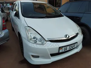 Toyota Wish 2006 White