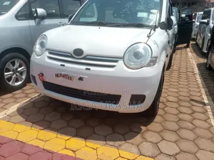 Toyota Sienta 2013 White