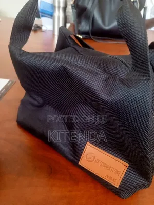 Black Sportsman Bag for Gym Accessories
