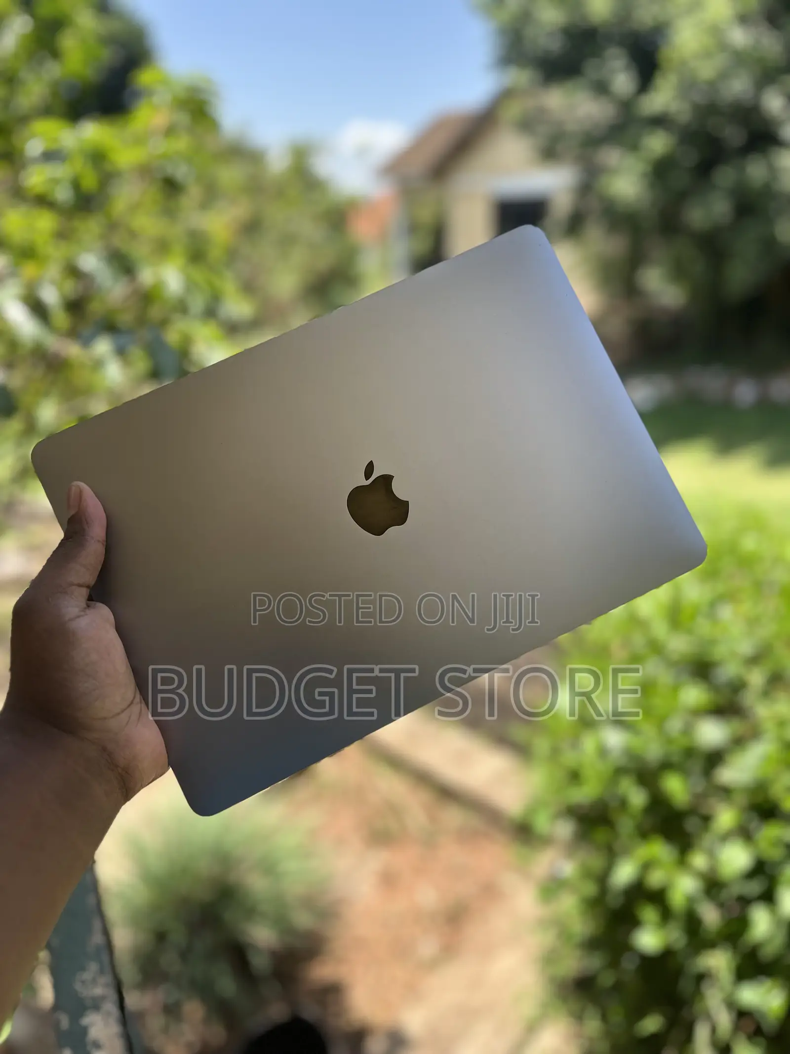 Laptop Apple MacBook Pro 2020 M1 8GB Apple M1 SSD 256GB
