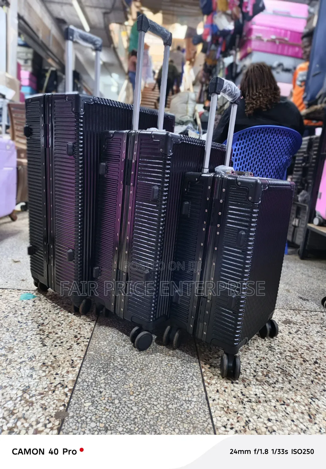 Classic Plastic SUITCASES. Full Set / 3pcs in 1set
