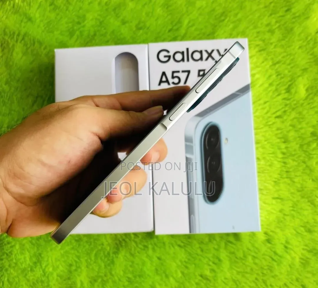 New Samsung Galaxy A57 256 GB Green