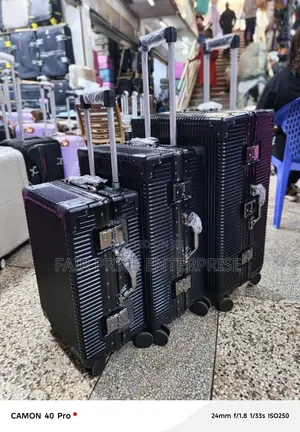 Plastic Suitcases Full Set. 3pcs in 1set