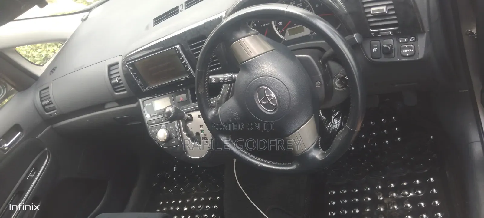Toyota Wish 2009 Silver