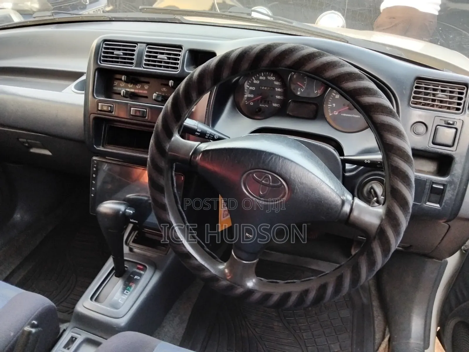 Toyota RAV4 Automatic 2000 Gray