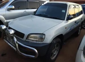 Toyota RAV4 Automatic 2000 Gray