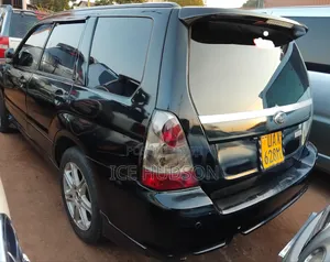 Subaru Forester 2004 Black