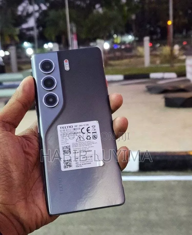 New Tecno Camon 40 Pro 5G 256 GB Gray
