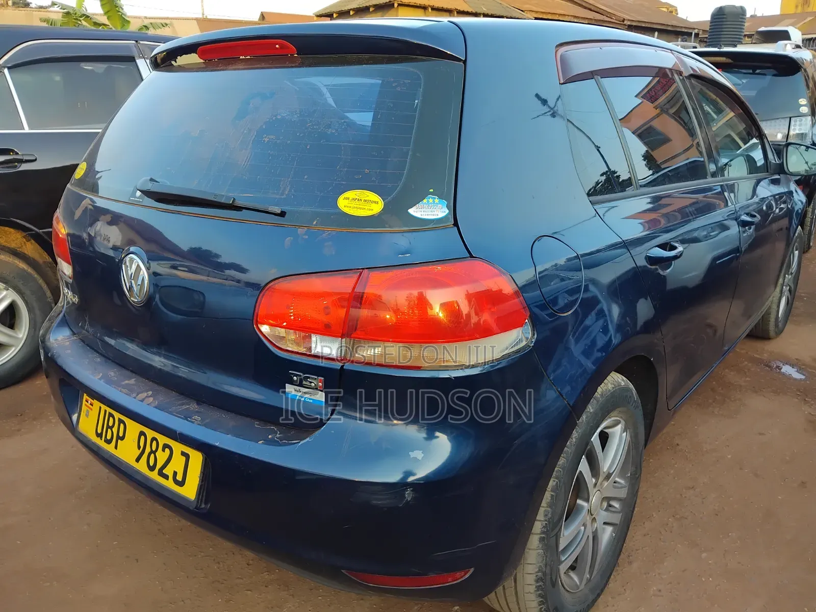 Volkswagen Golf 2009 Blue