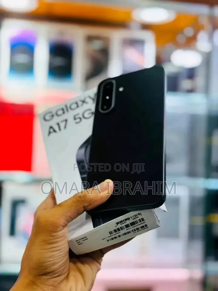 New Samsung Galaxy A17 5G 256 GB Black