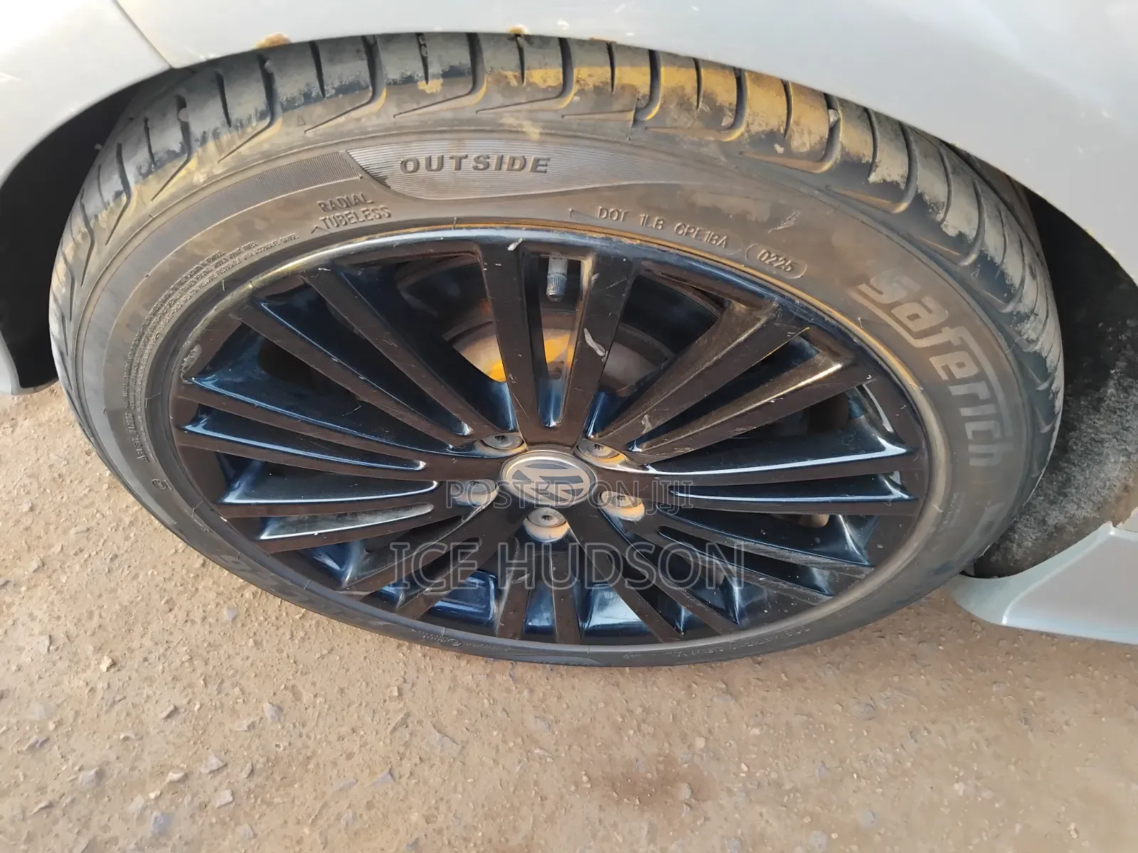 Volkswagen Golf 2012 Silver
