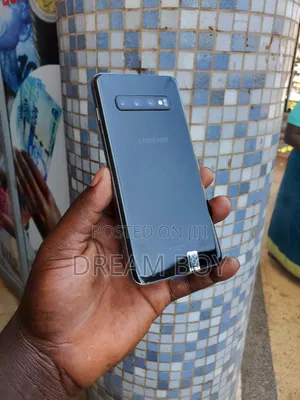 Samsung Galaxy S10 128 GB Black