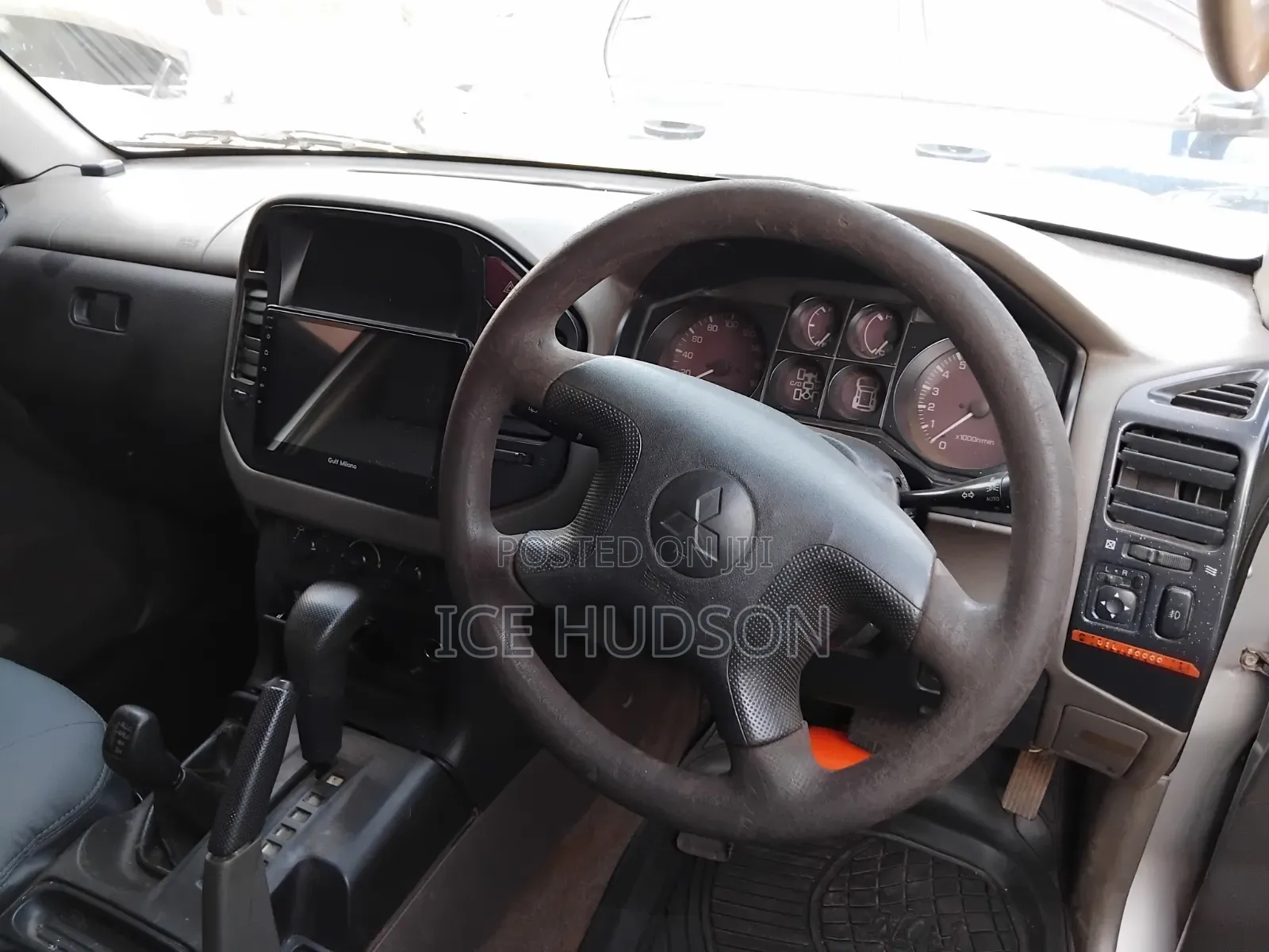 Mitsubishi Pajero 2005 Silver