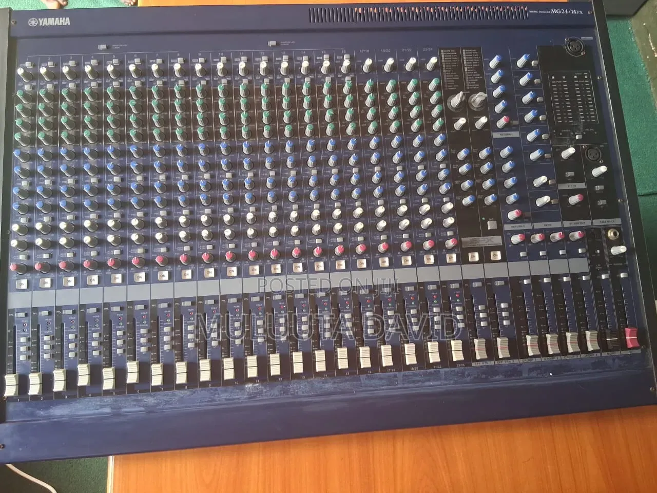 Mixing Console MG-24/14FX 24 Channels