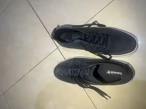 Low Top Casual Snicker