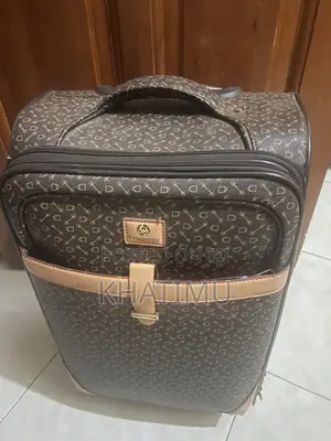 Simple Mission Suitcase
