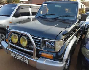 Toyota Land Cruiser Prado 1999 Gray