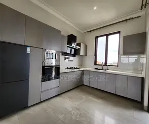 1bdrm Apartment in Muyenga, Central Division for rent