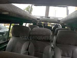 Toyota HiAce 2019 Green