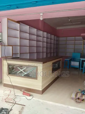 Shop Displays/Shop Cabinets/Shop Partitions and Interior Setup