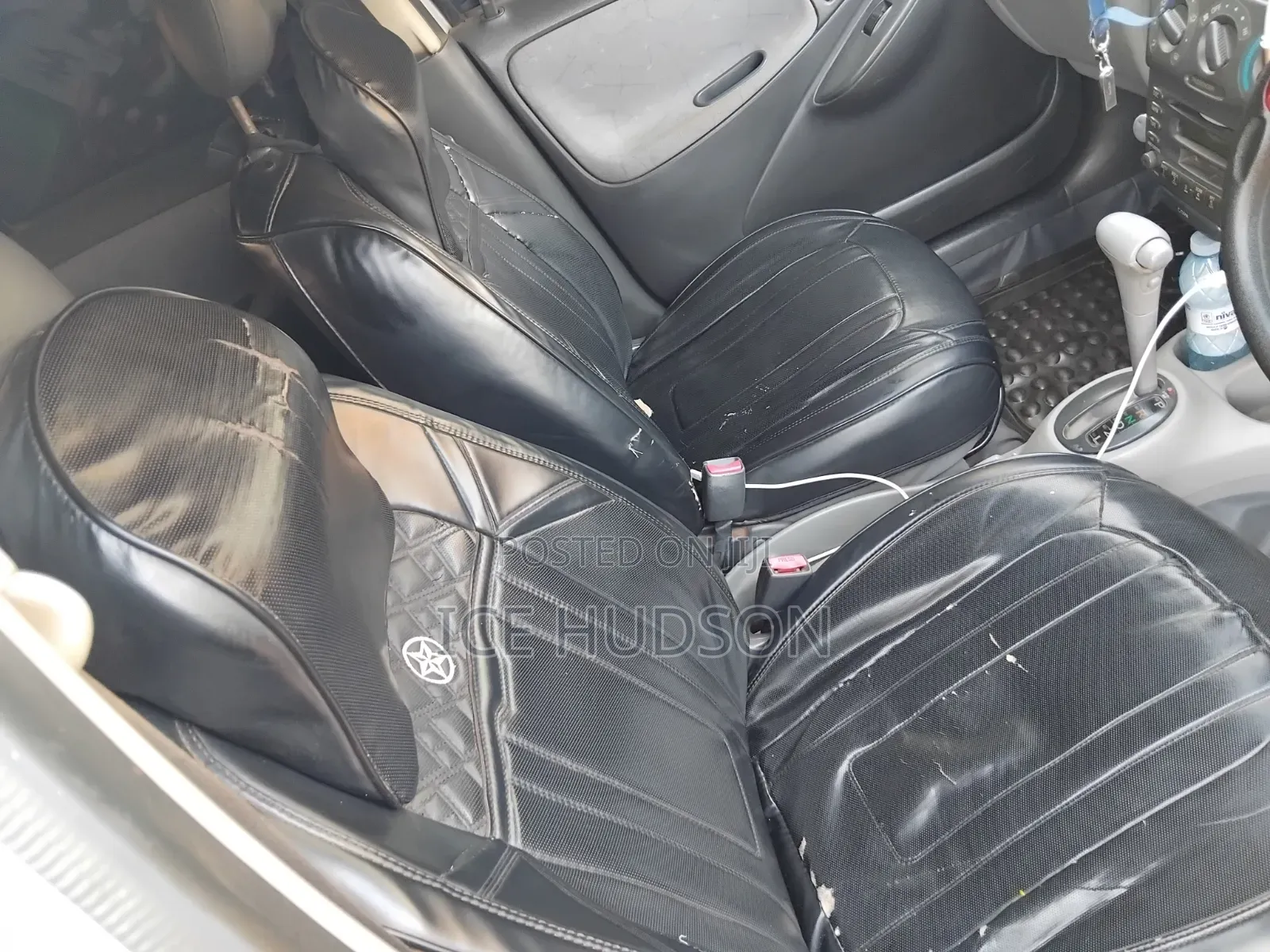Toyota Vitz 2003 Silver