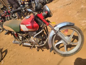 Hero Dawn 100 2021 Red