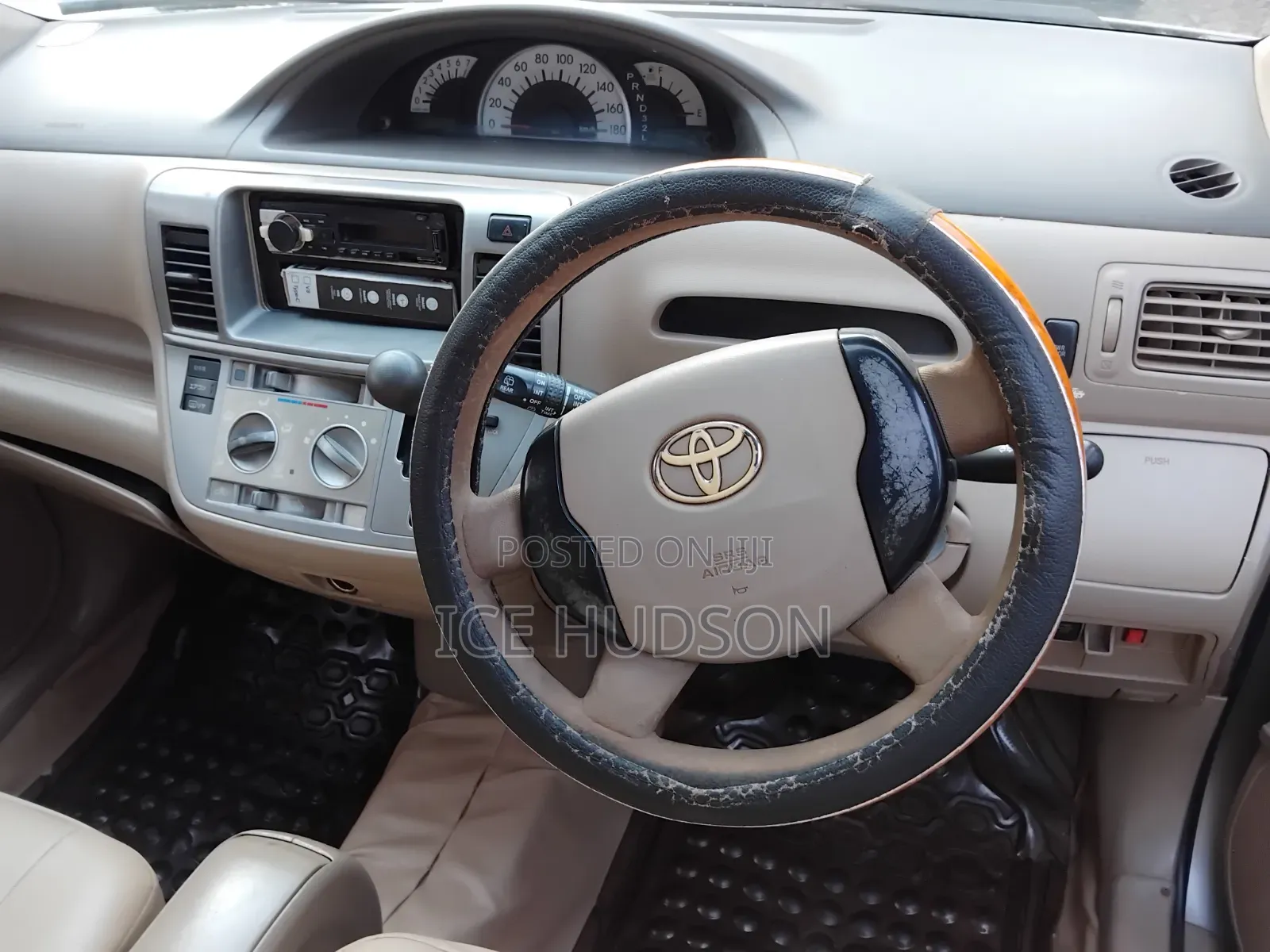 Toyota Raum 2006 Gray