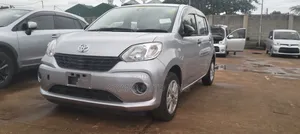 Toyota Passo 2018 Silver