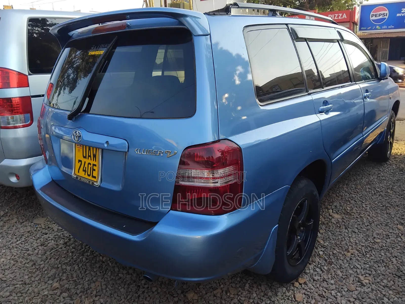 Toyota Kluger 2004 Blue