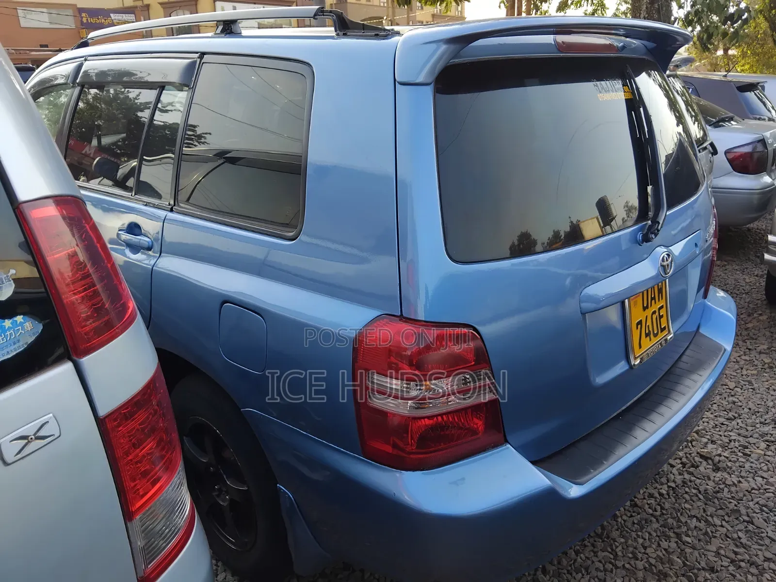 Toyota Kluger 2004 Blue
