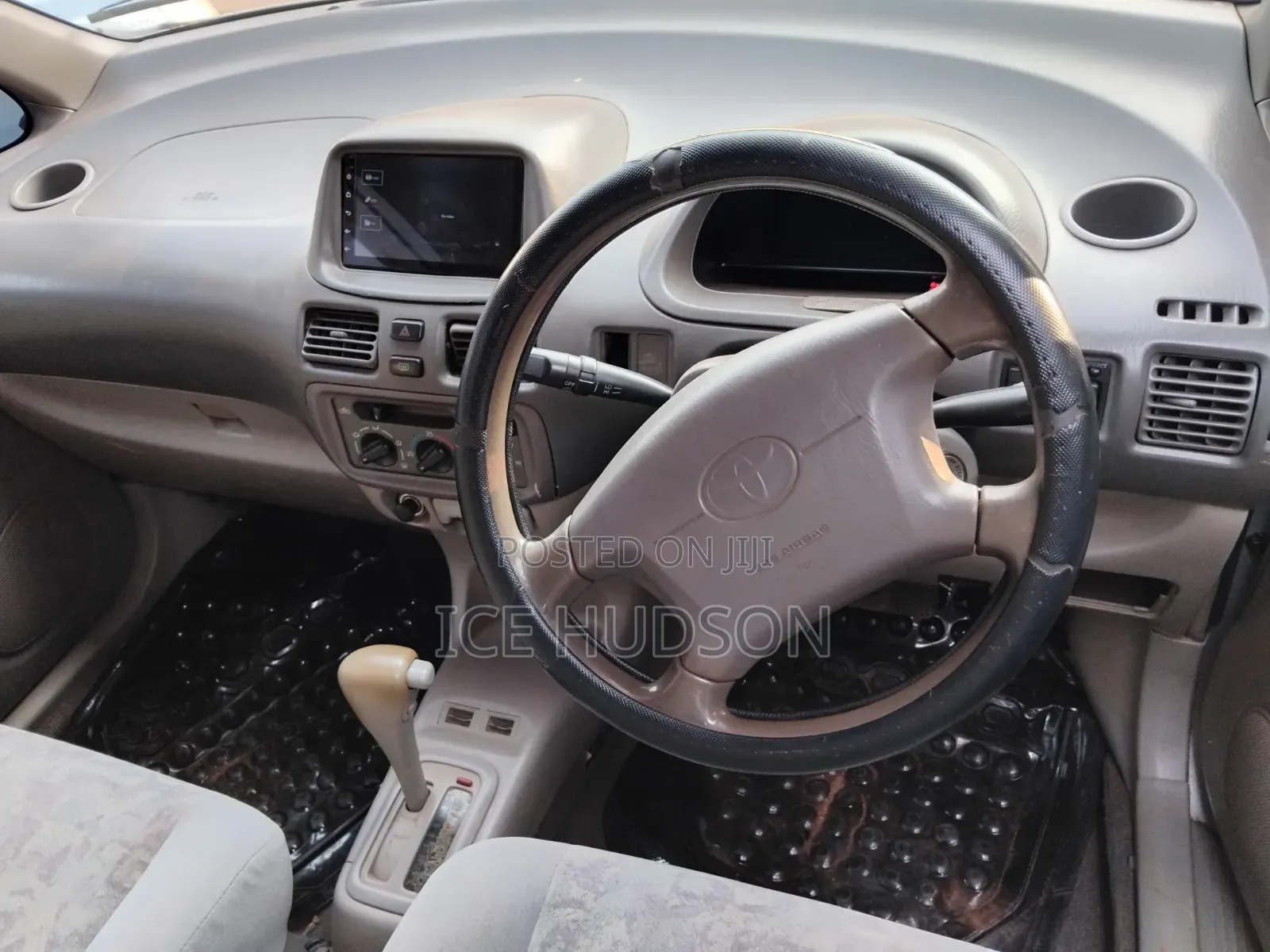 Toyota Corolla Spacio 2002 Silver