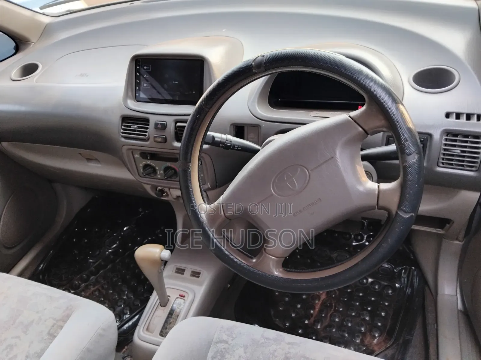 Toyota Corolla Spacio 2002 Silver