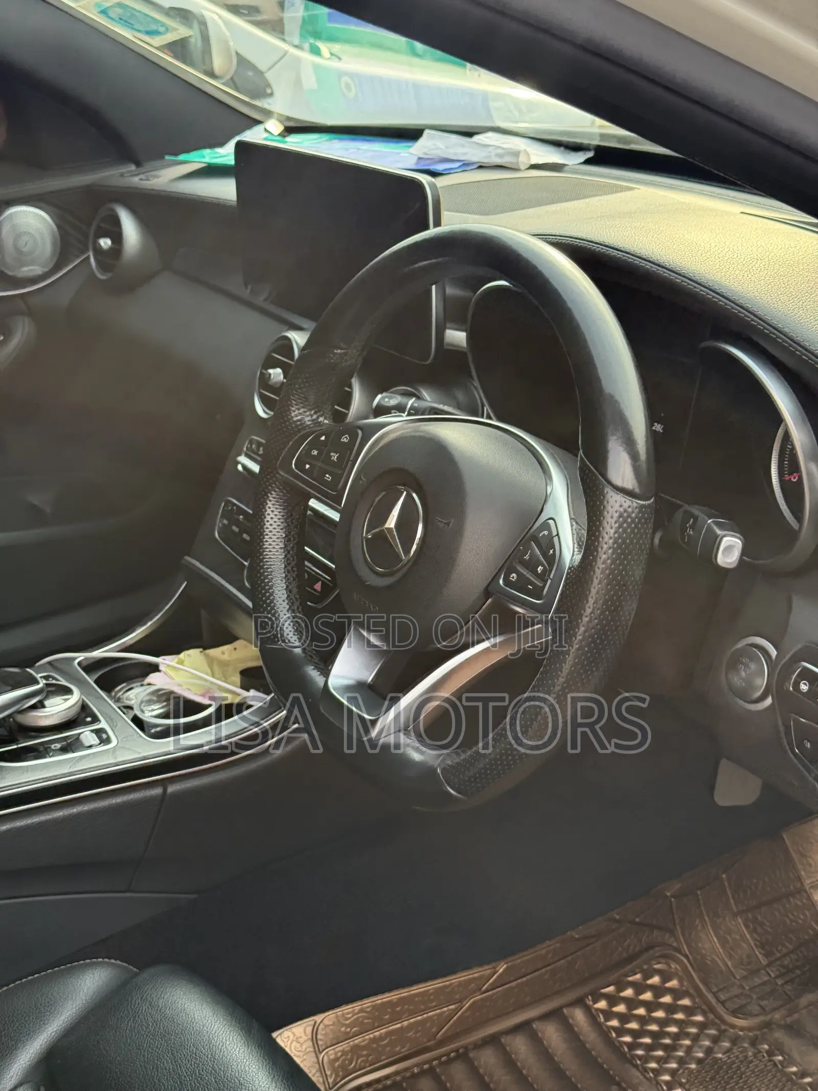 Mercedes-Benz C200 2015 White
