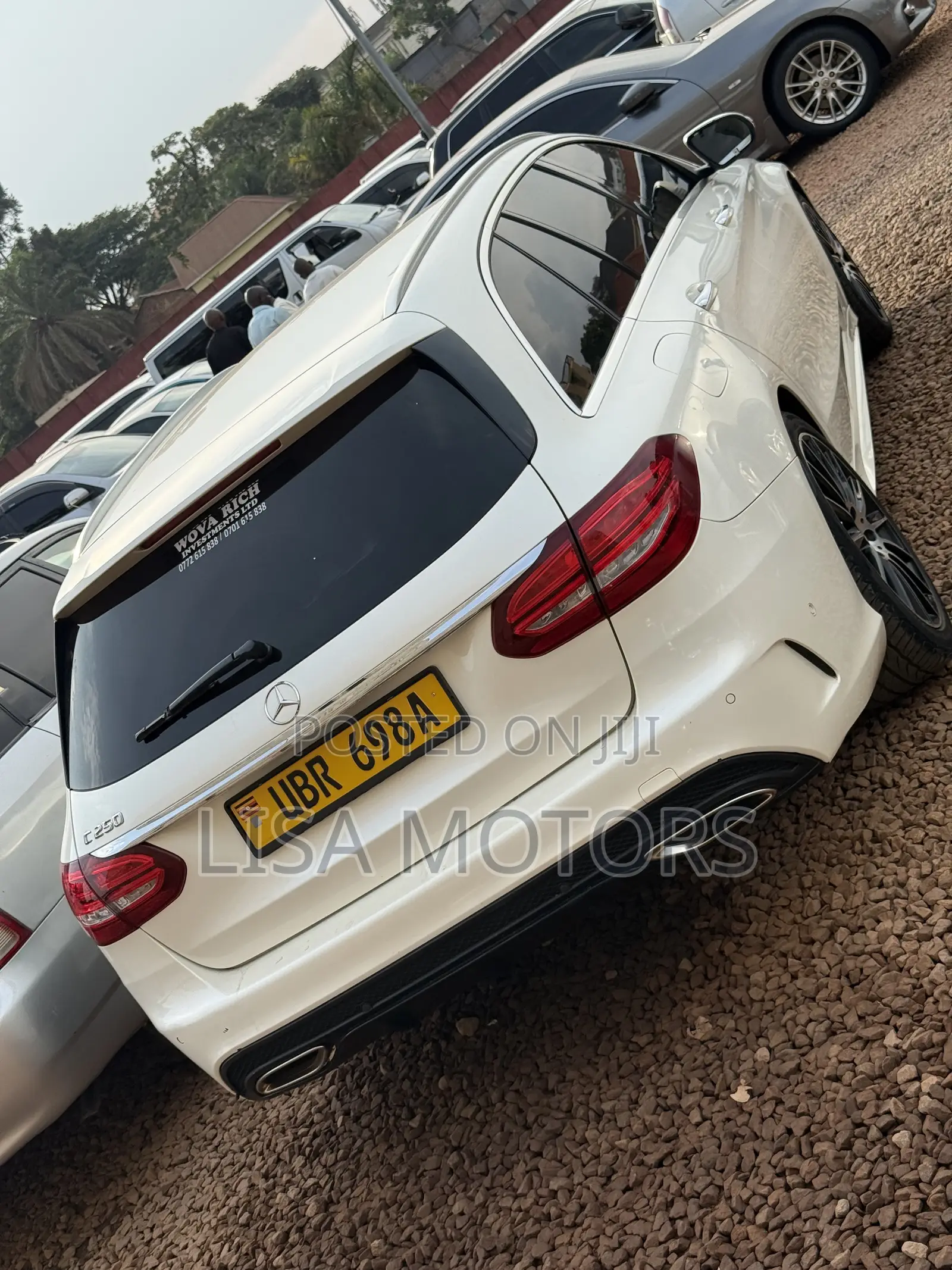 Mercedes-Benz C200 2015 White