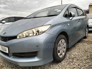 Toyota Wish 2012 Blue