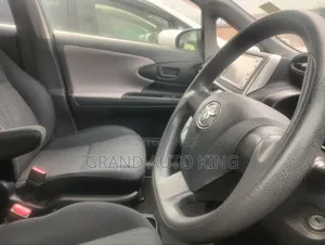 Toyota Wish 2012 Blue