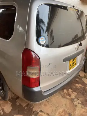 Toyota Probox 1.5 F 2WD 2007 Silver