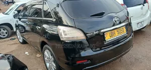 Toyota Ipsum 2009 Black