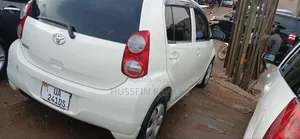 Toyota Passo 2008 Yellow