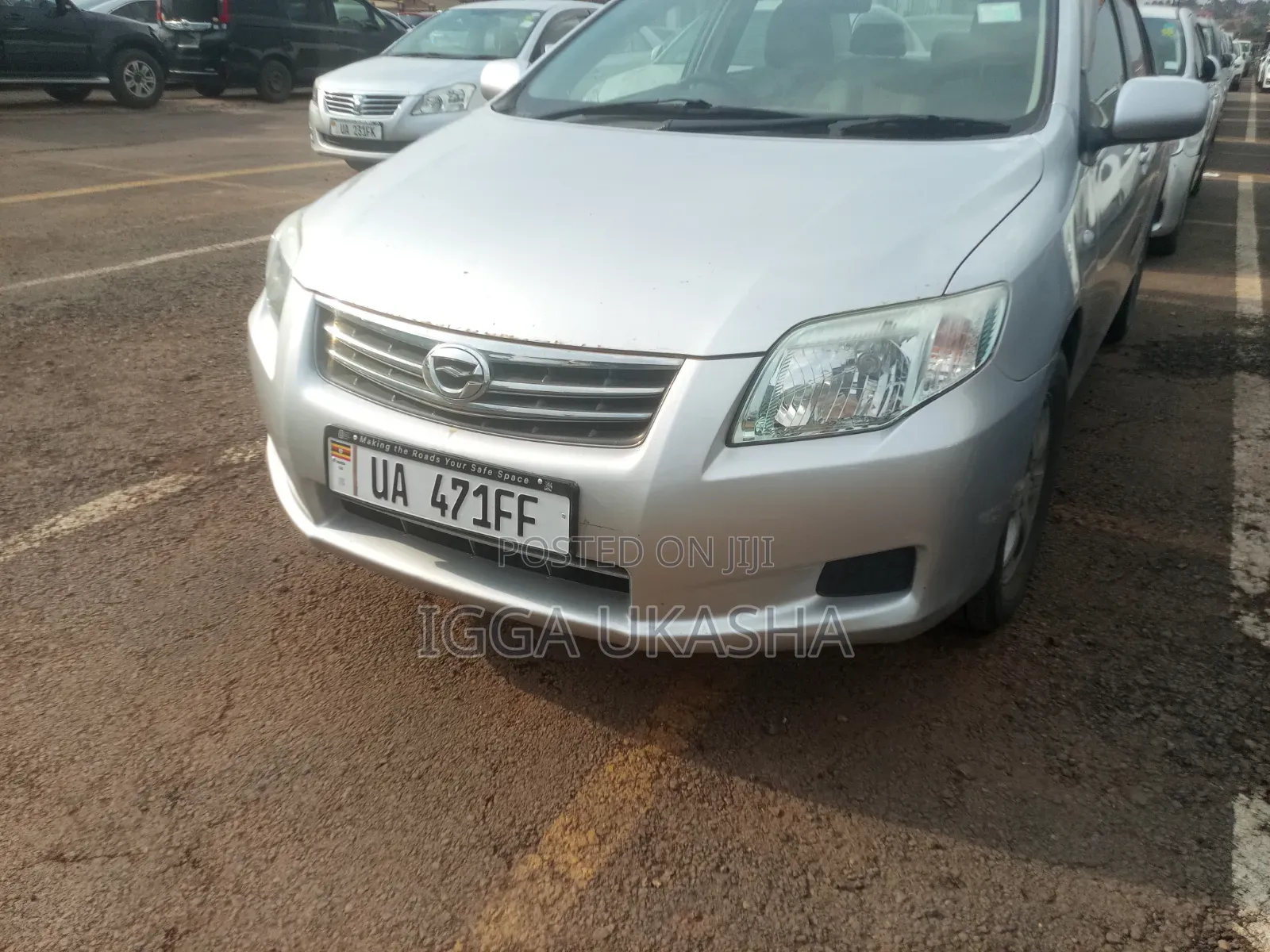 Toyota Axio 2013 Silver