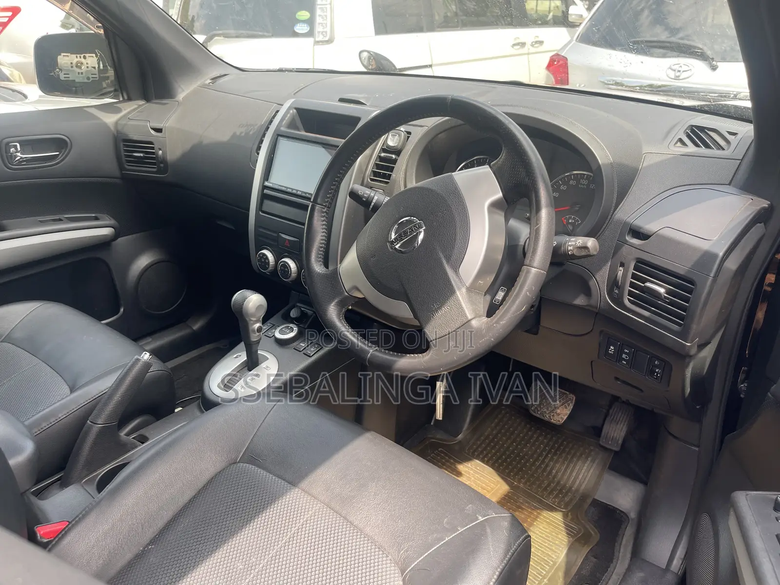Nissan X-Trail 2011 Black