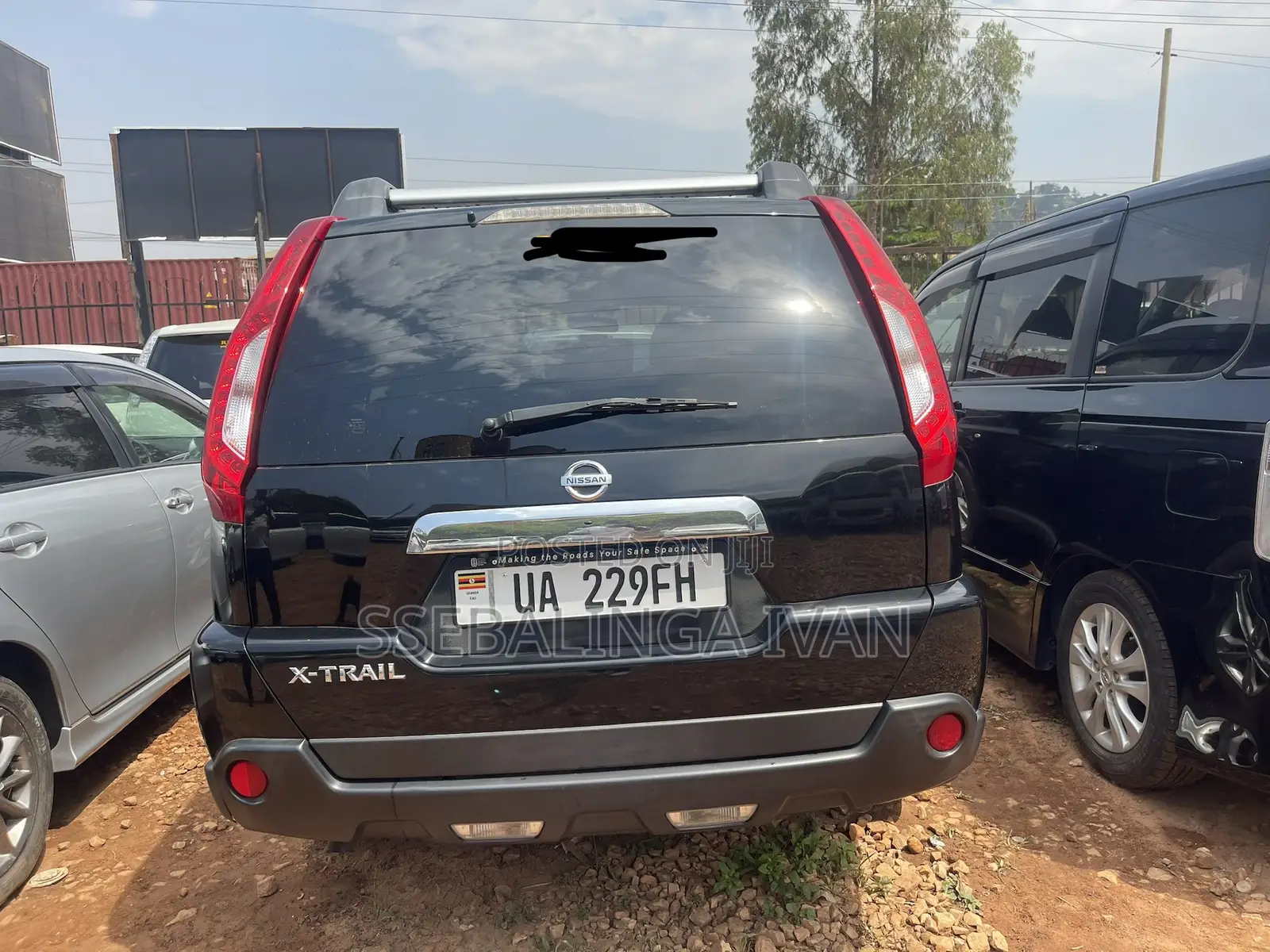 Nissan X-Trail 2011 Black